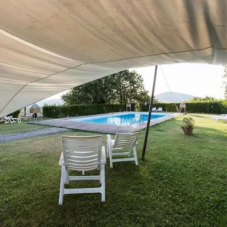 Tuscan Style Apartment, Shared Pool *